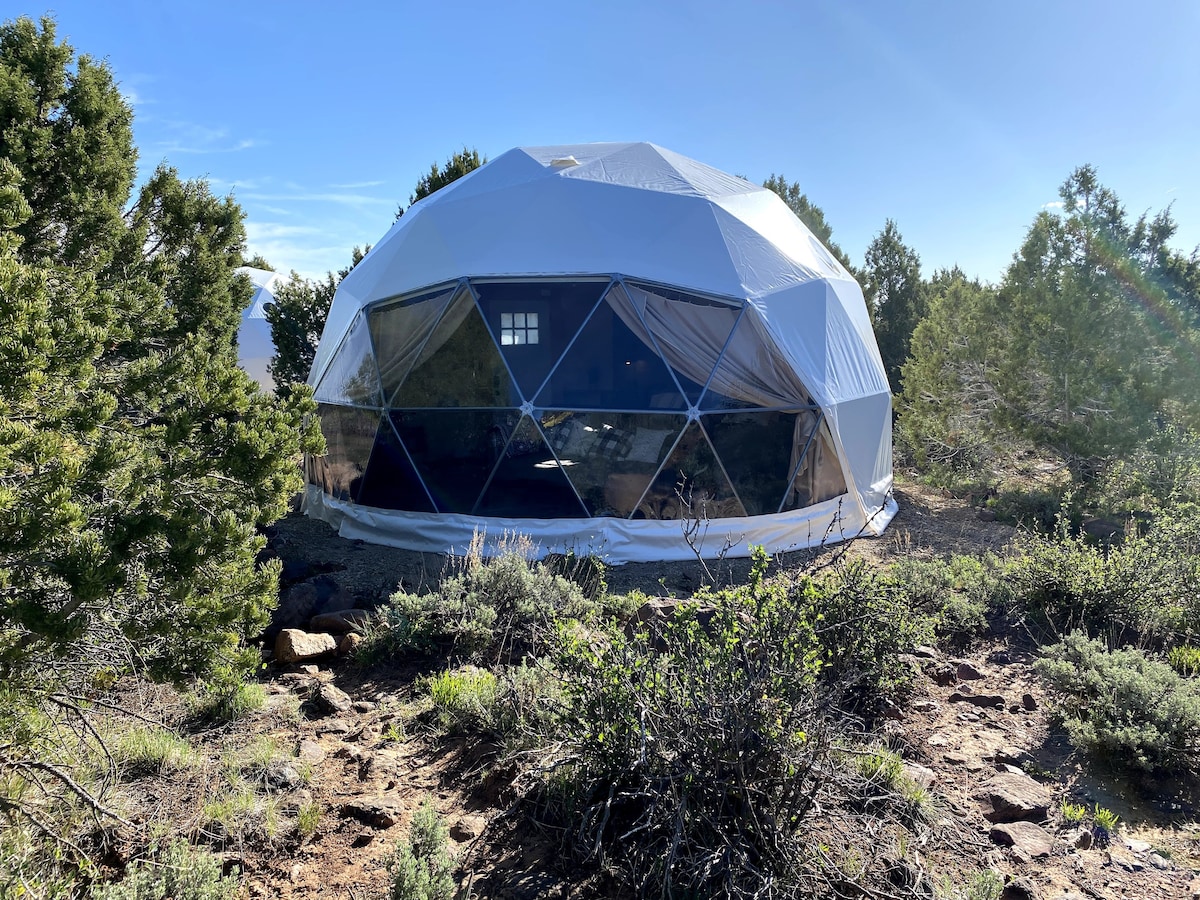 Canyonlands Dome Resort, Blue Mountain Dome 1