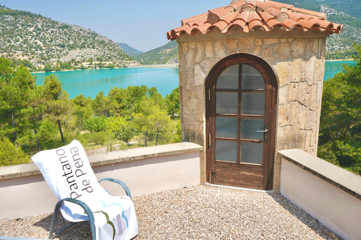 Torreta - Sonne, Mond und Sterne direkt am See