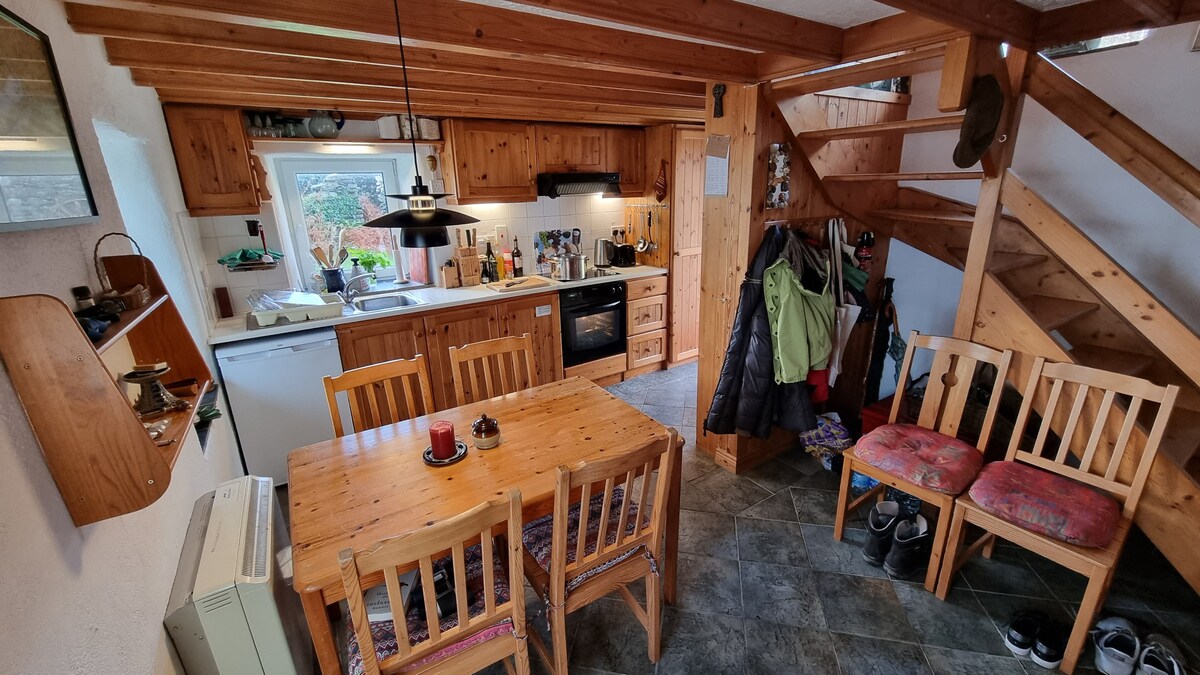 An Baile Beag - Traditional Cottages By The Sea