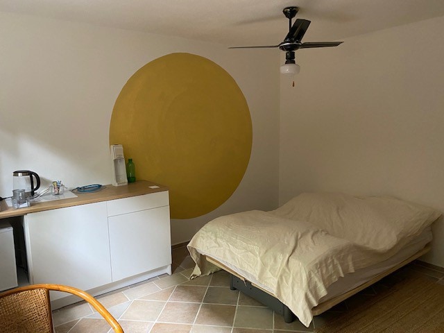 舒适的卧室，靠近机场和慕尼黑市中心