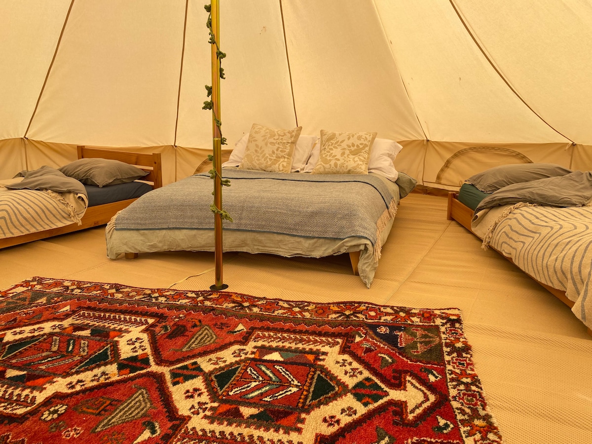 Woodland Bell tent with private facilities