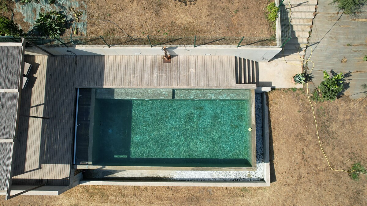 Magnifique villa avec piscine a débordement