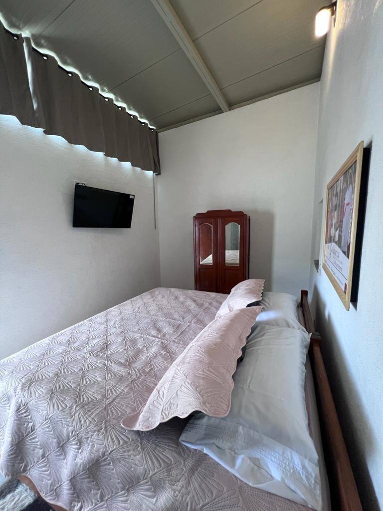 Los abuelos, Hostal - Habitación Julita