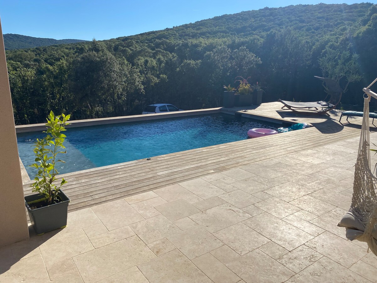 Magnifique villa entre mer et cévennes