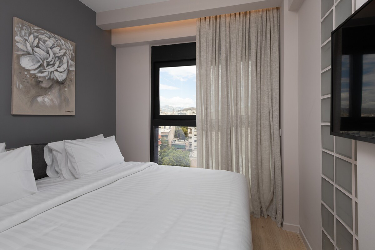 1-Bedroom Maisonette by LUX&EASY Residences