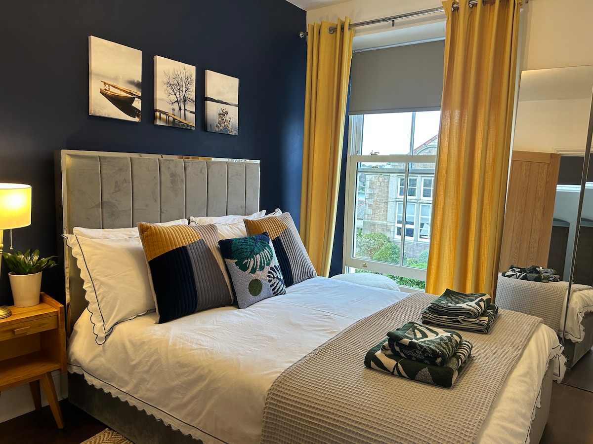 法尔茅斯（ Falmouth ）可爱的单卧室酒店式公寓