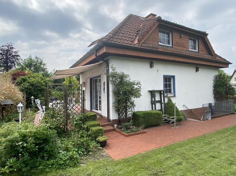 Haus am See für 6-15 Personen