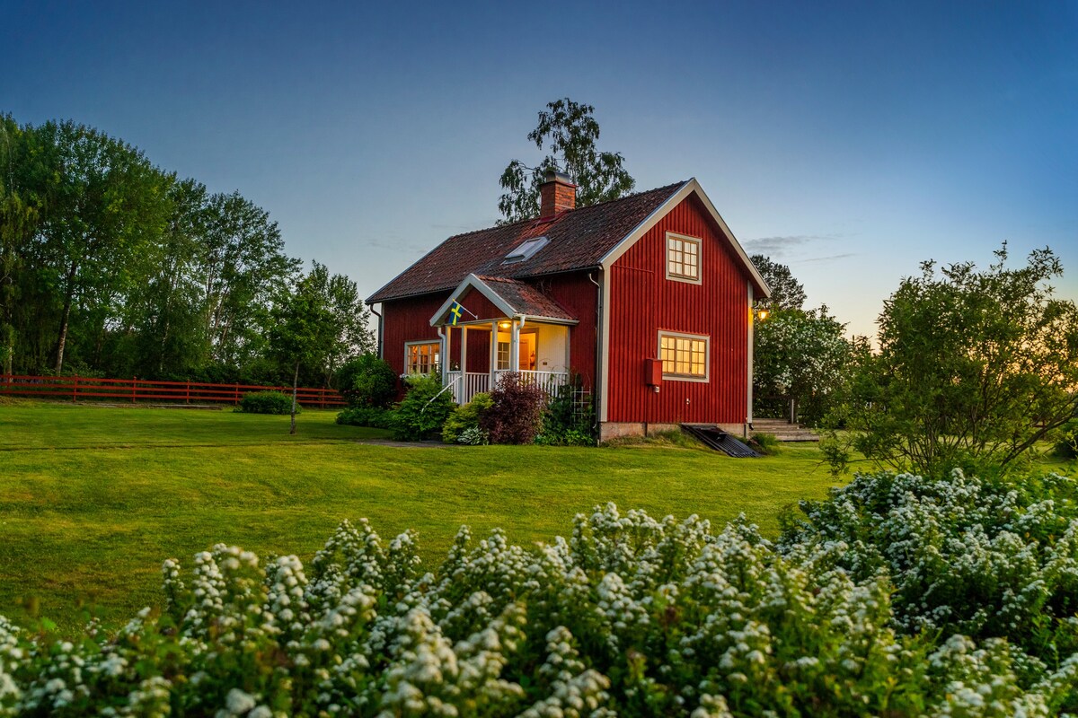 Beautiful Swedish Countryside Holiday Cottage