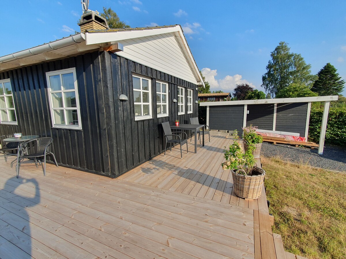 Hyggeligt familiesommerhus ved Roskilde Fjord