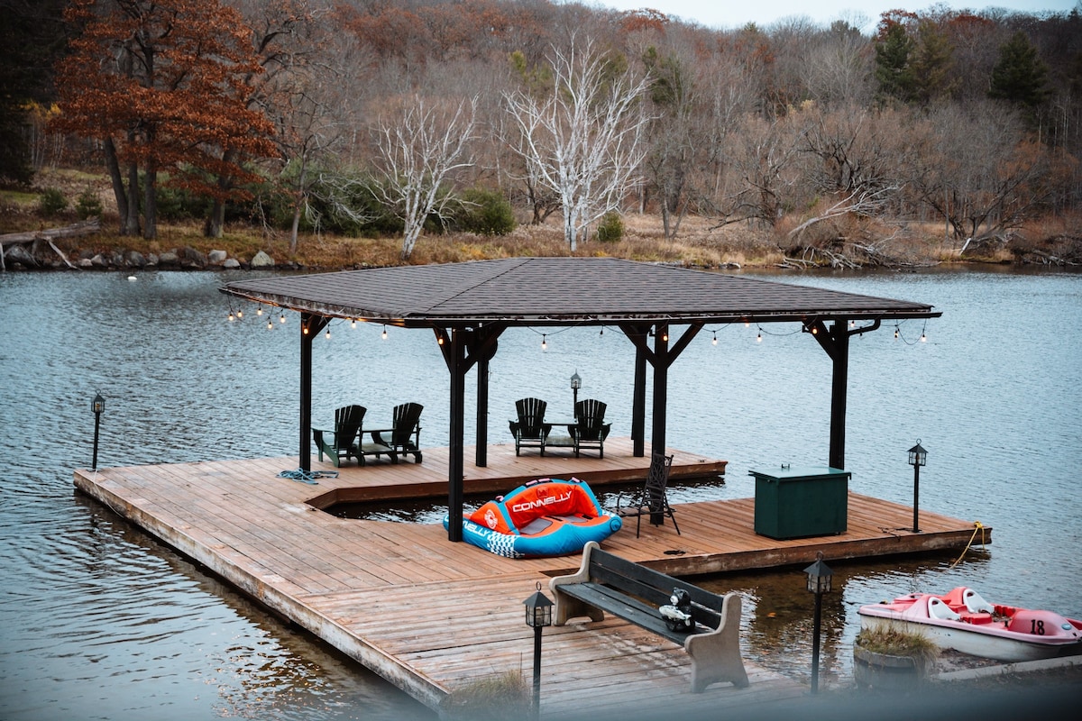 豪华海滨Muskoka乡村小屋*热水浴缸*