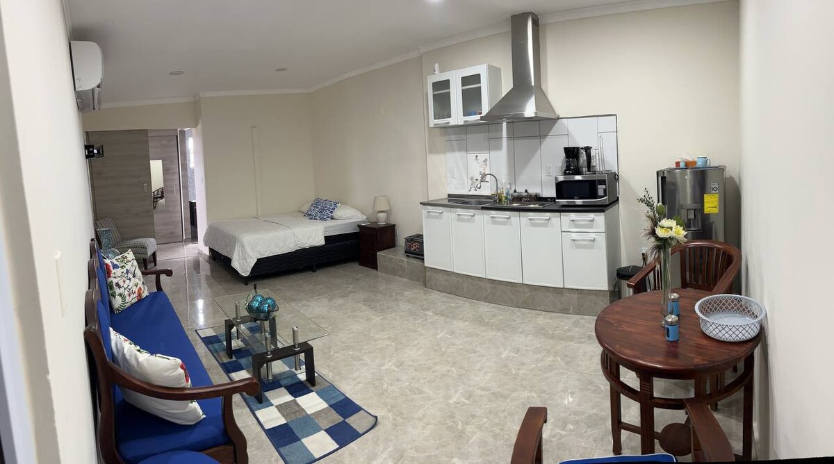 Beautiful centrally located apartment in Curacao
