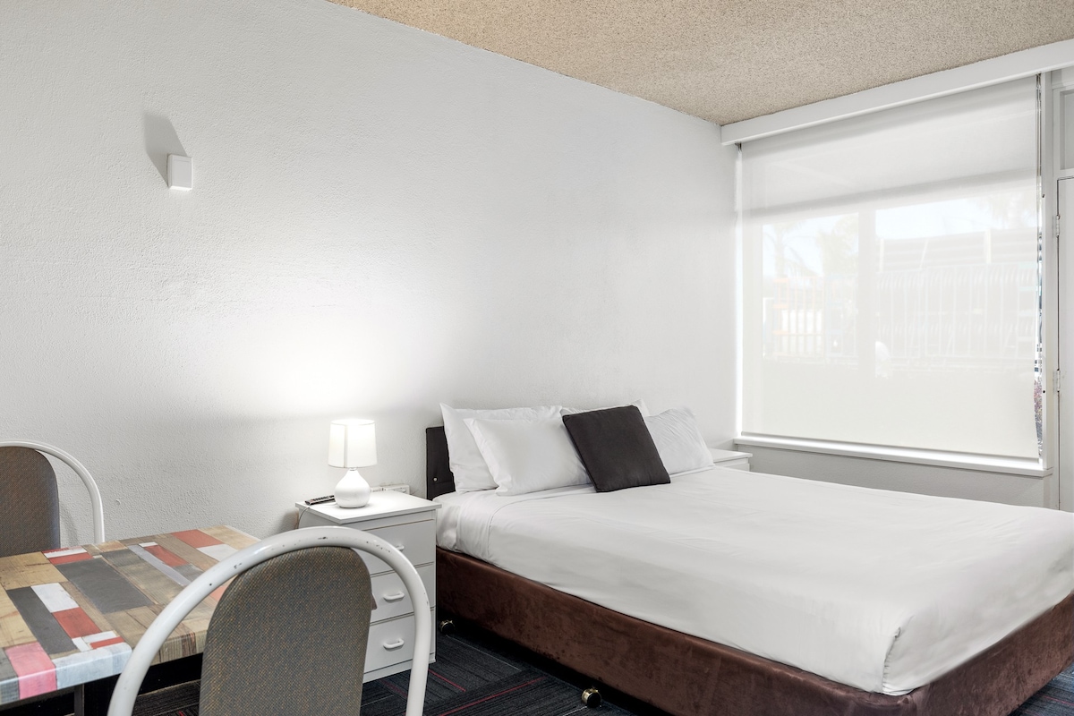 经济型酒店客房-标准双人床