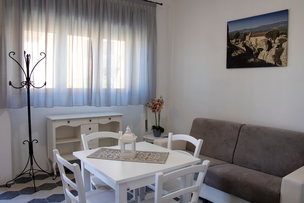 Bed & Breakfast Zia Menga - Luogosanto Sardinia