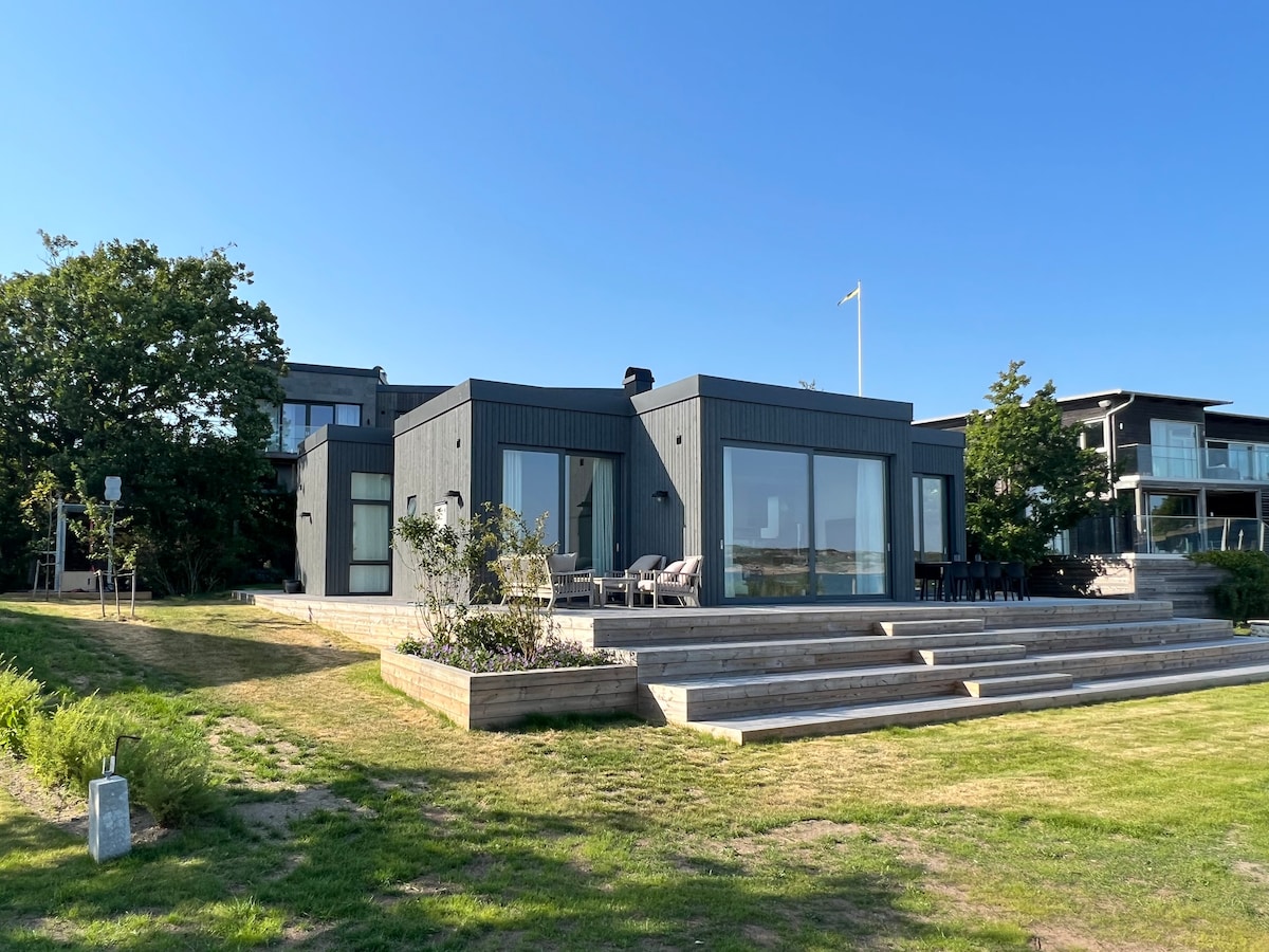 Brännö -新建的海滨别墅