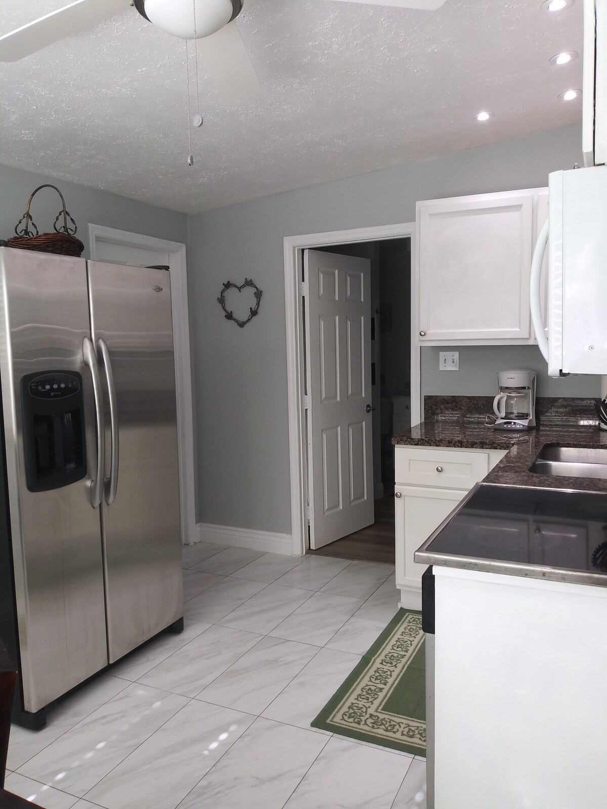 Adorable 1 bedroom apt.  close to the intracoastal