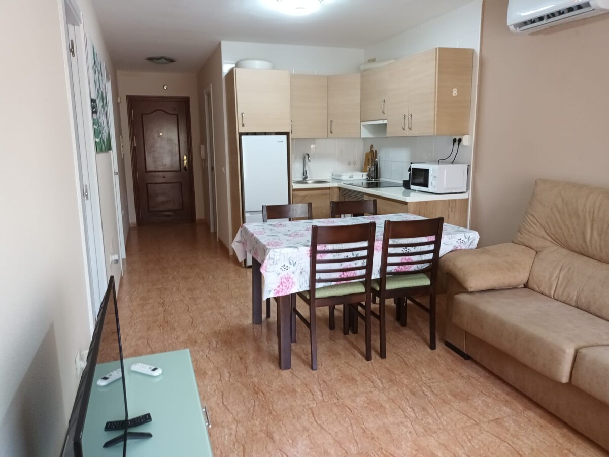 Two bedroom apartment with parking, Wi-Fi and Pool