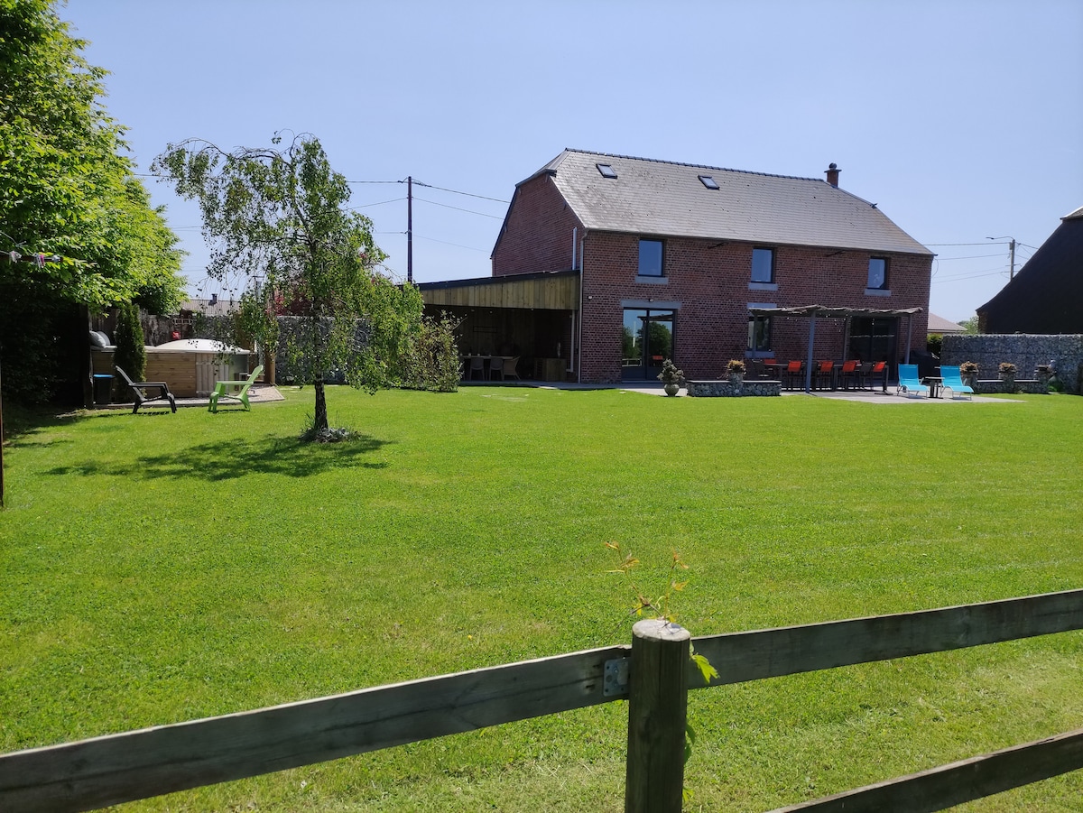 Grande maison de campagne avec SPA et feu de bois