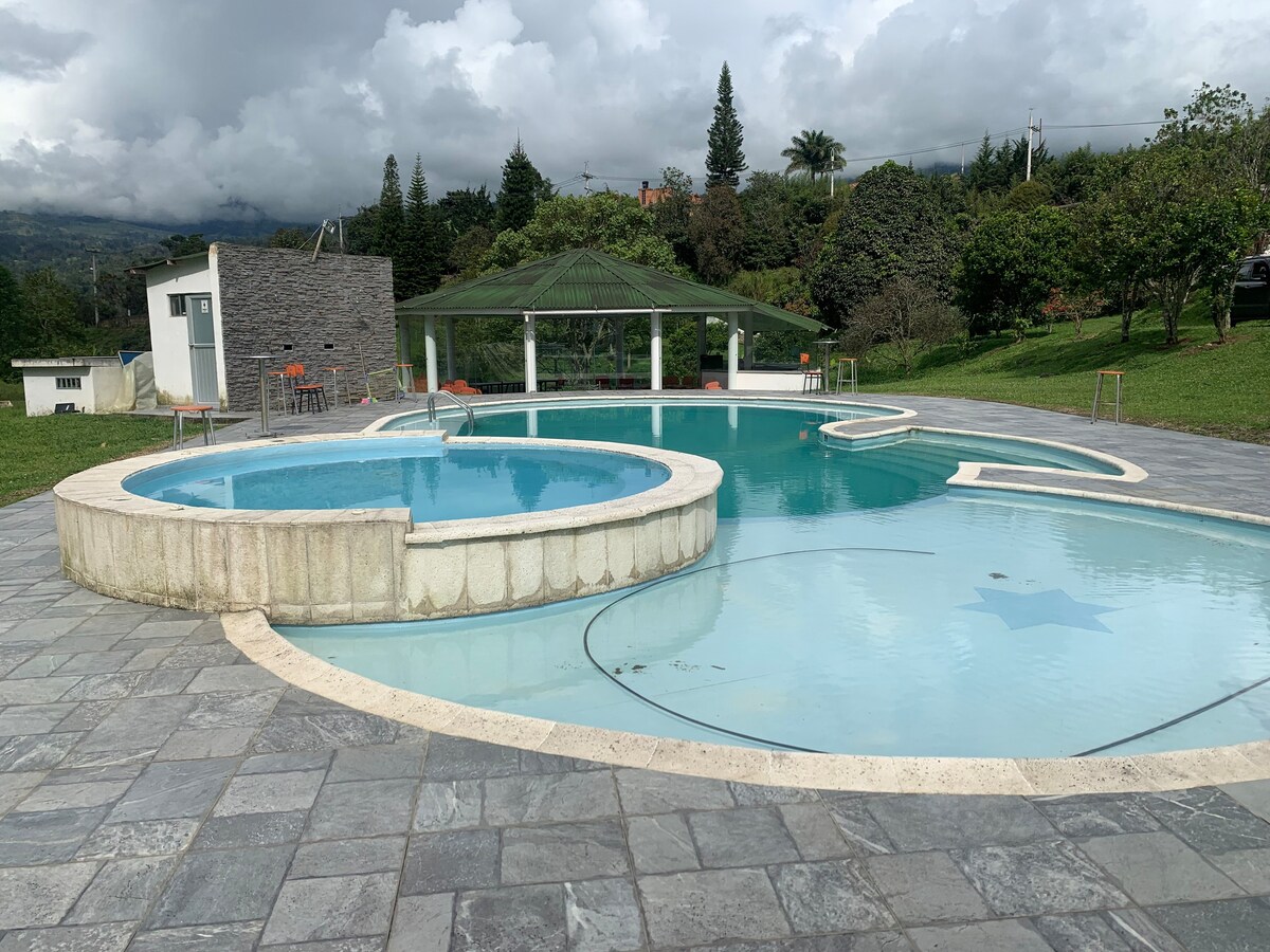 Finca campestre con piscina