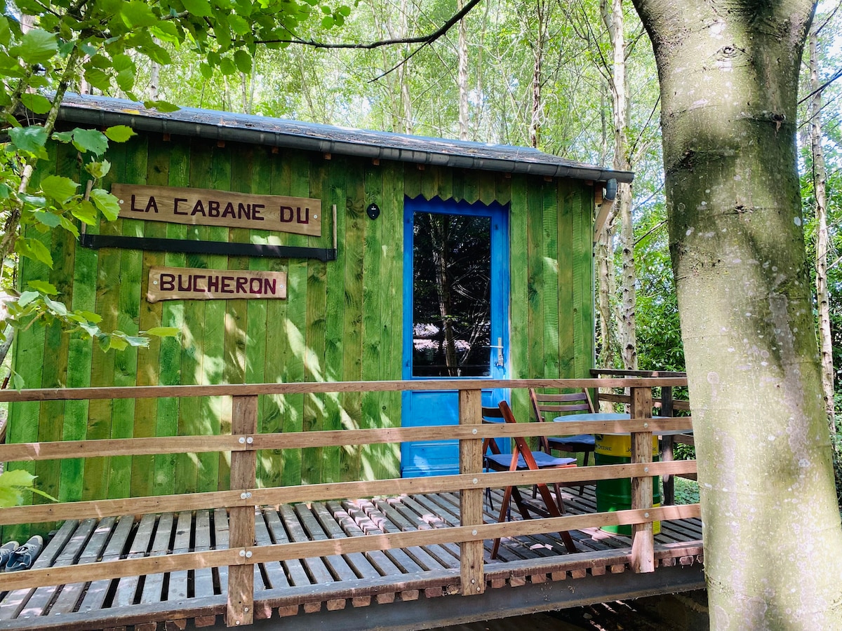 Lumberjack 's hut