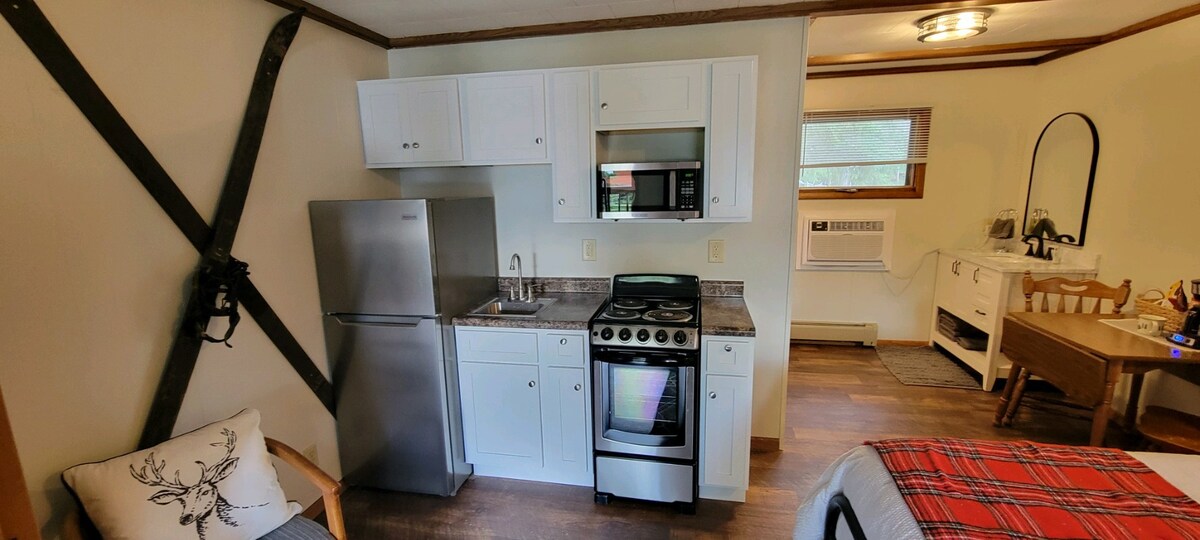 Birch Point Resort Kitchenette #14