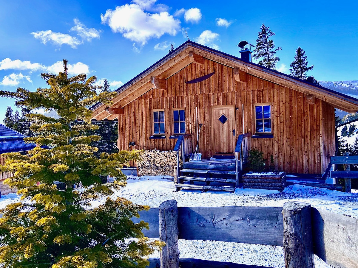 Holzknechthütte mit Kamin und Sauna