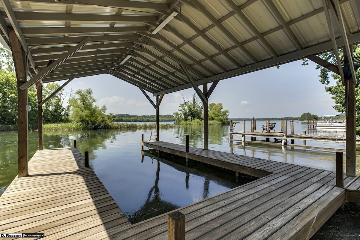 超棒的奇卡莫加湖（ Lake Chickamauga House ） ，带私人码头