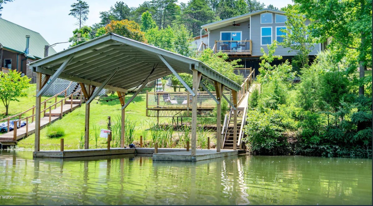 超棒的奇卡莫加湖（ Lake Chickamauga House ） ，带私人码头