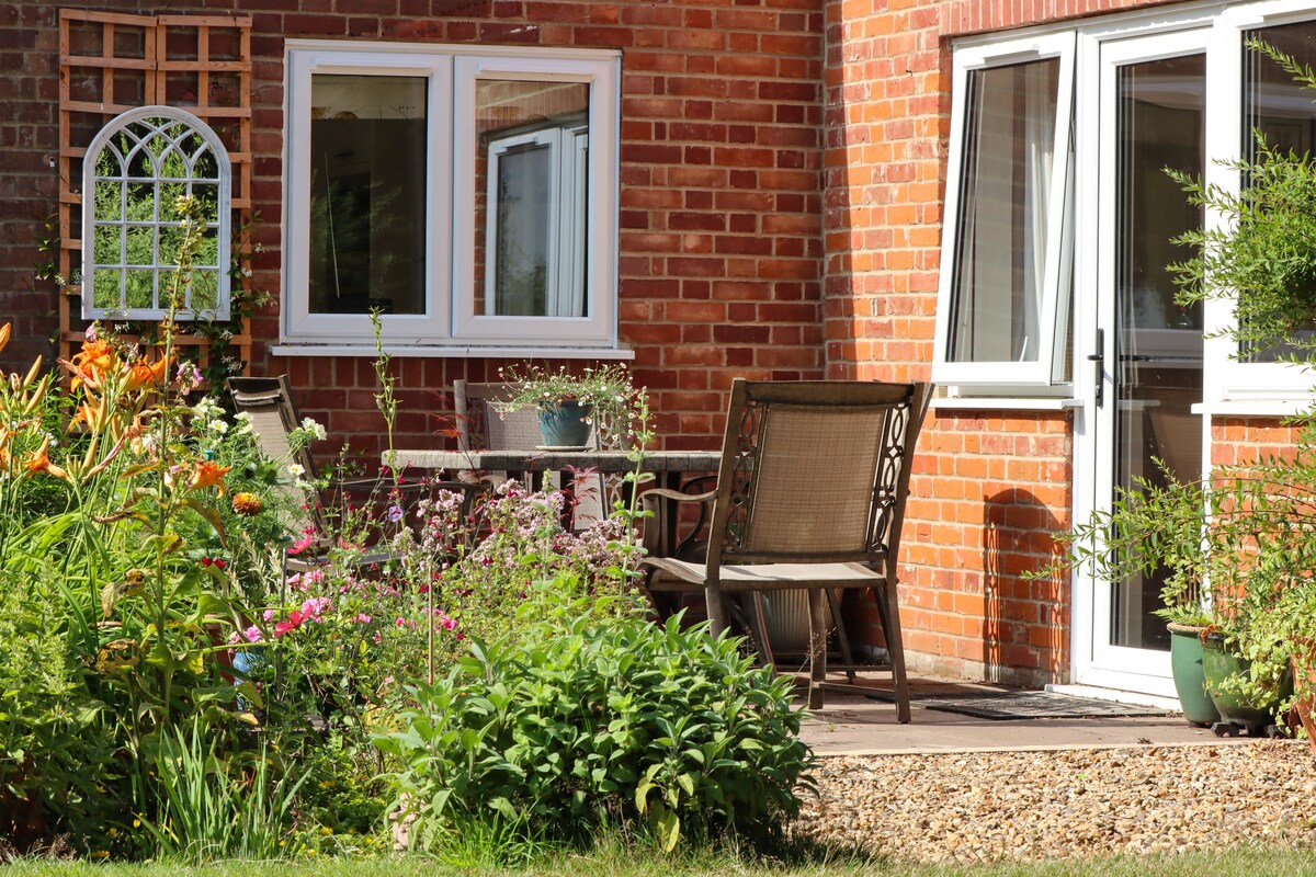 The Garden Cottage