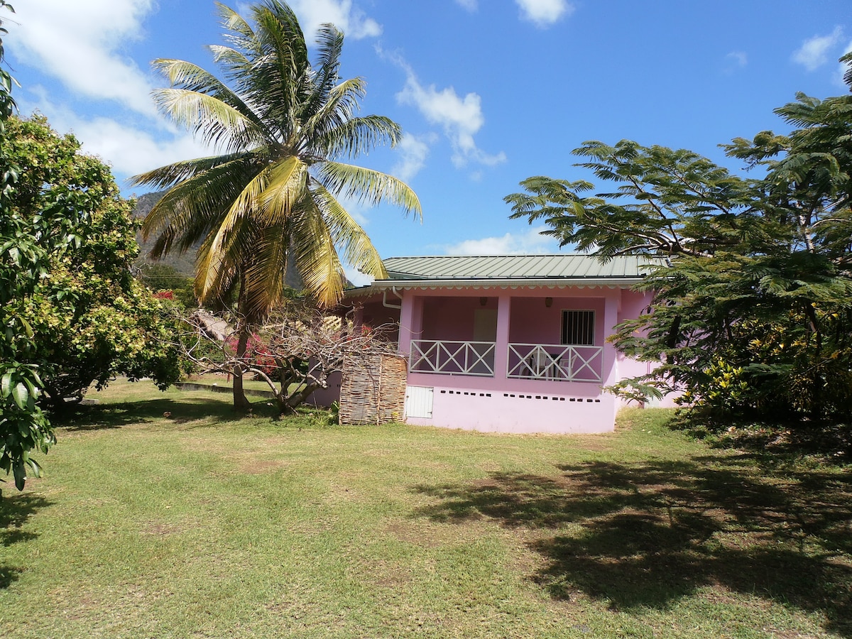 The Pink House - the sea at the end of your garden