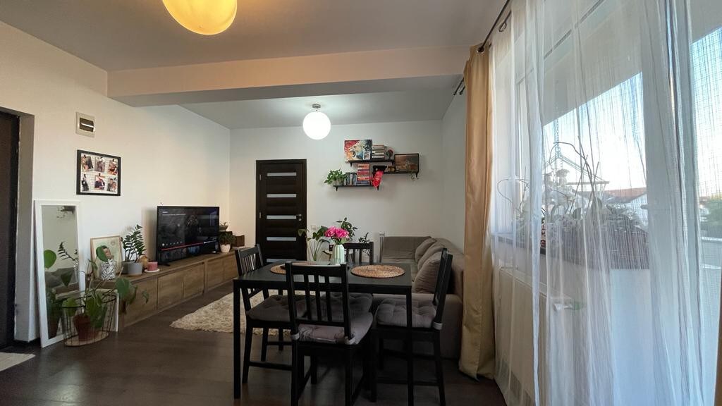 Cozy apartment in residential area, free parking