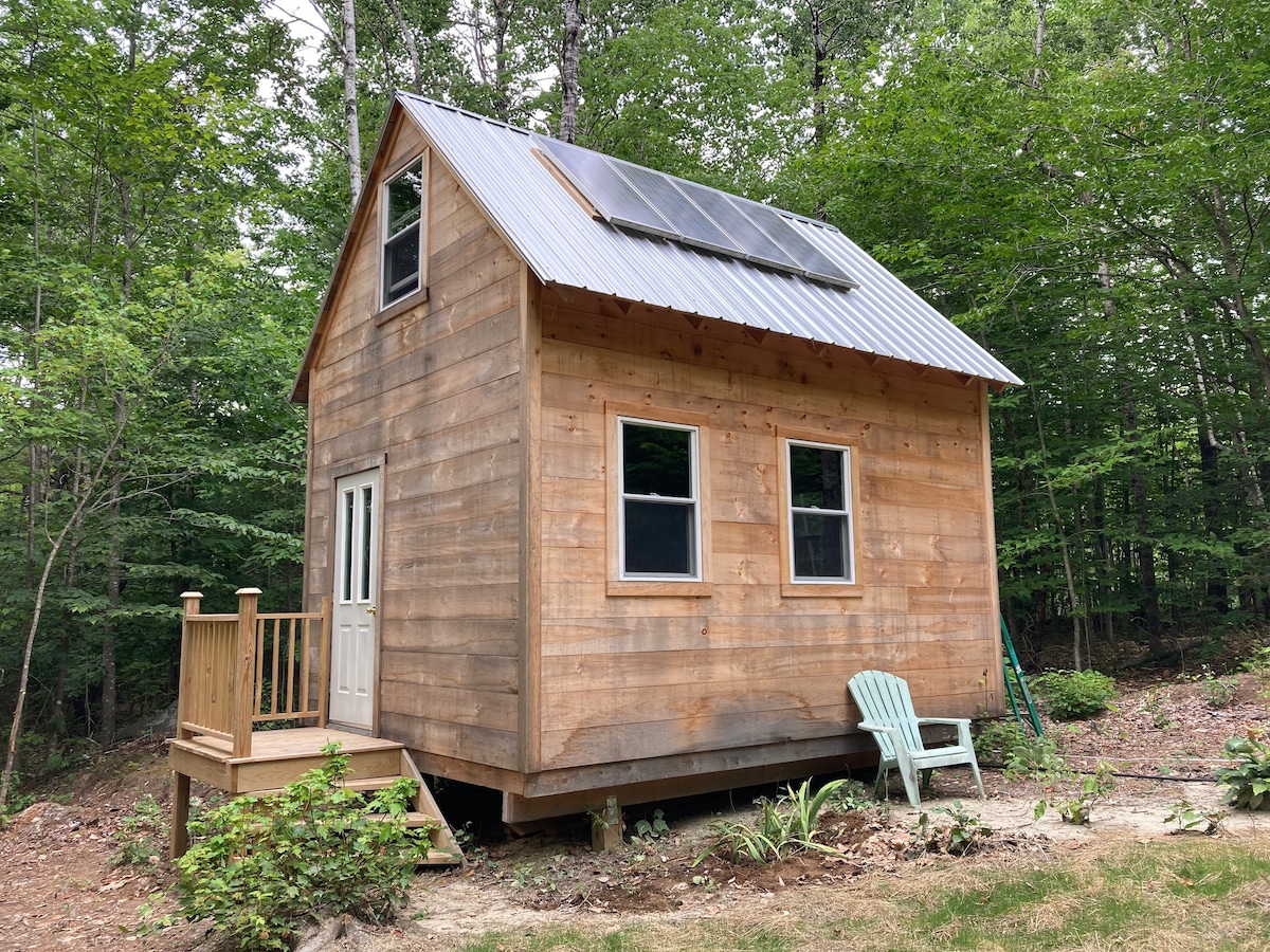 质朴舒适的太阳能小屋