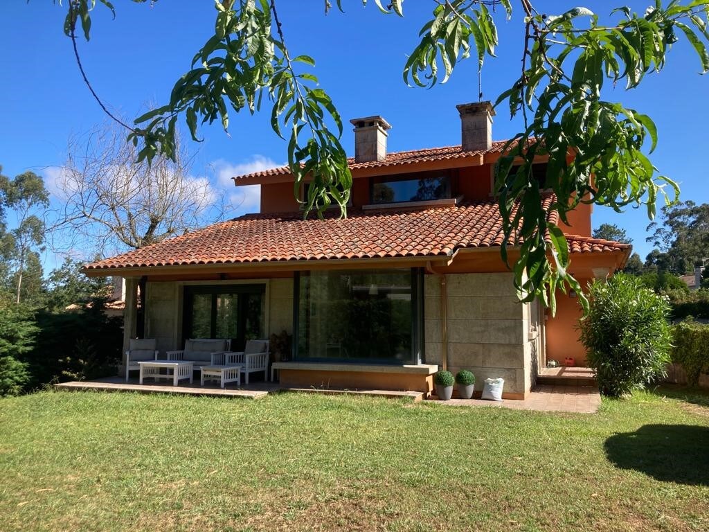 Casa con encanto en Gondomar con piscina