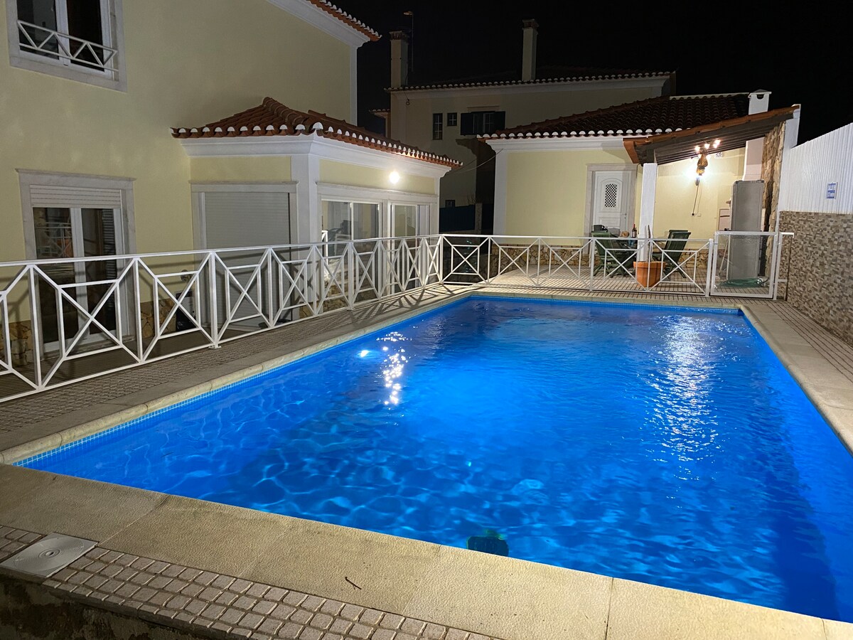 Large Villa - Heated Pool - Ericeira Center 5 mins