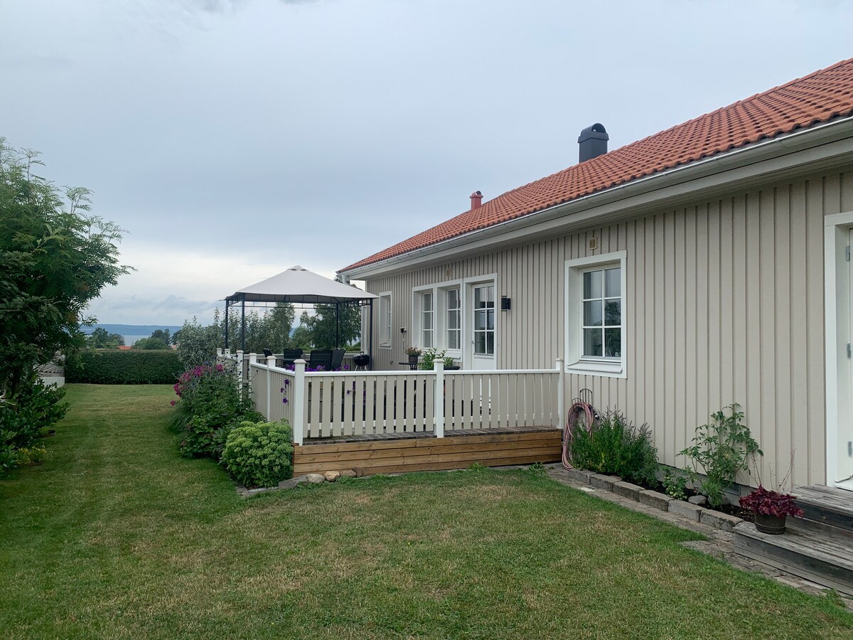 Trevlig villa med braskamin