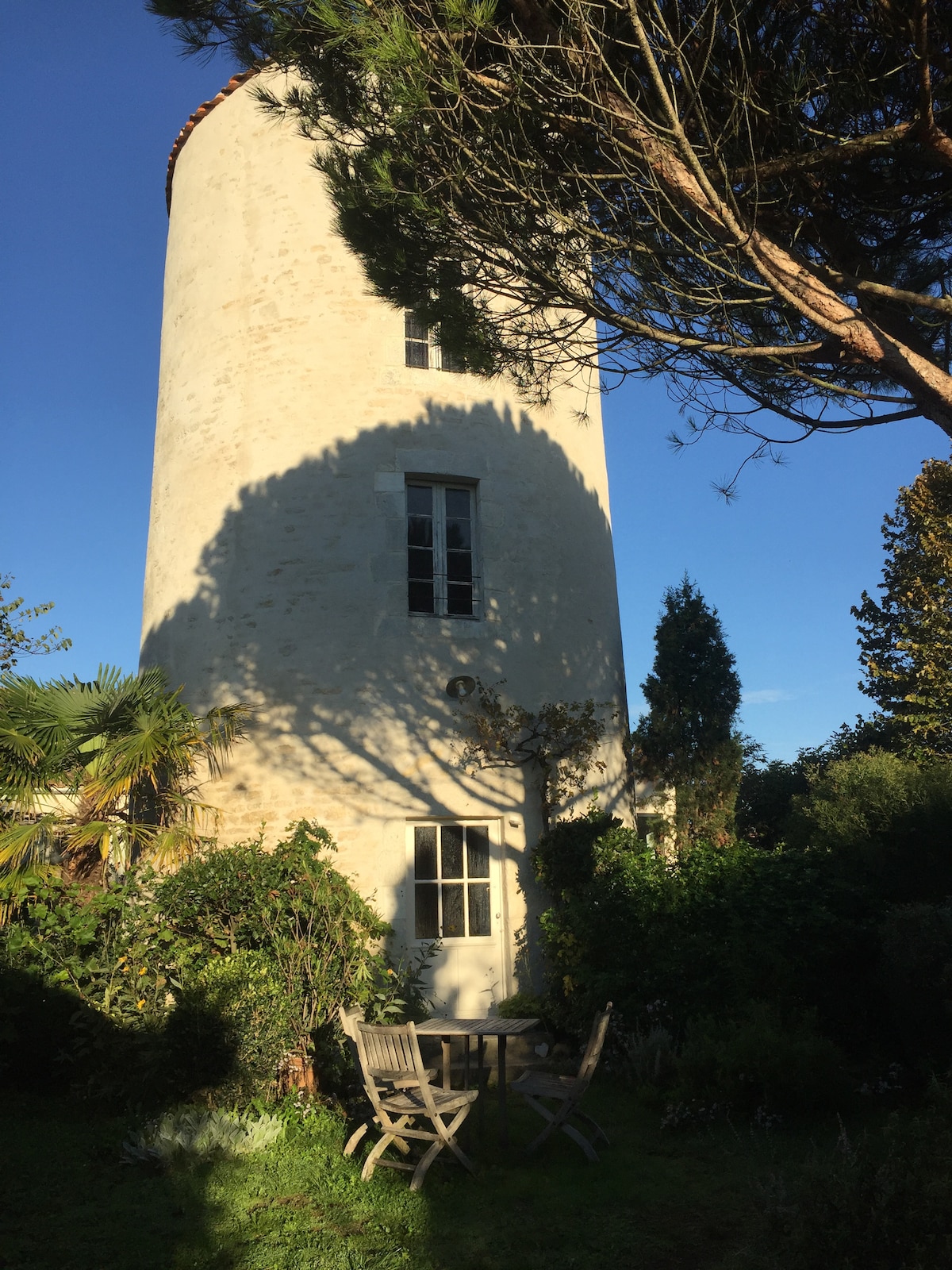 Le Moulin d'Esnandes, moulin du XVIIIe