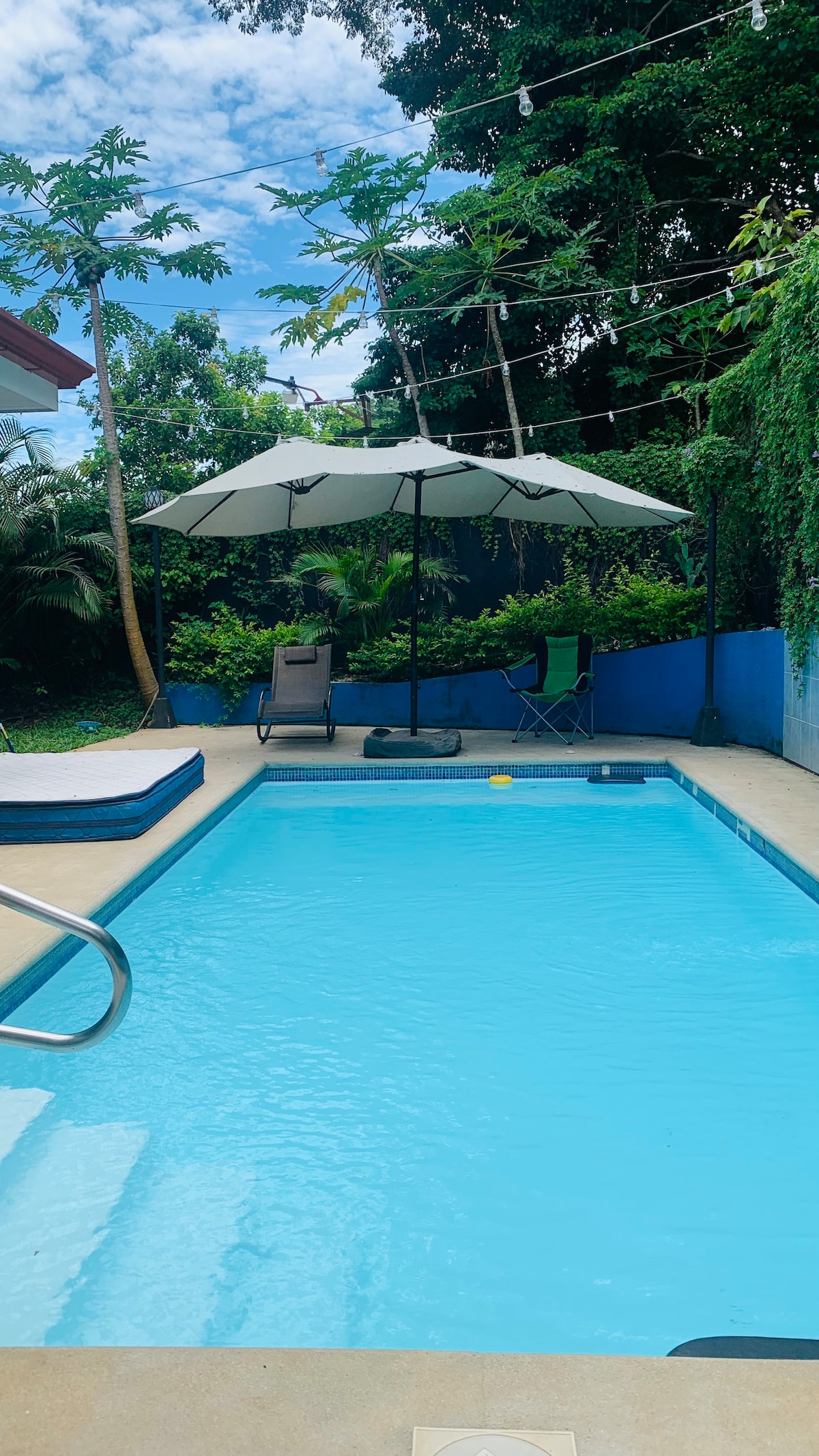 Casa Iguana- 3BD-2BTH-Private Pool- 24/7 guard