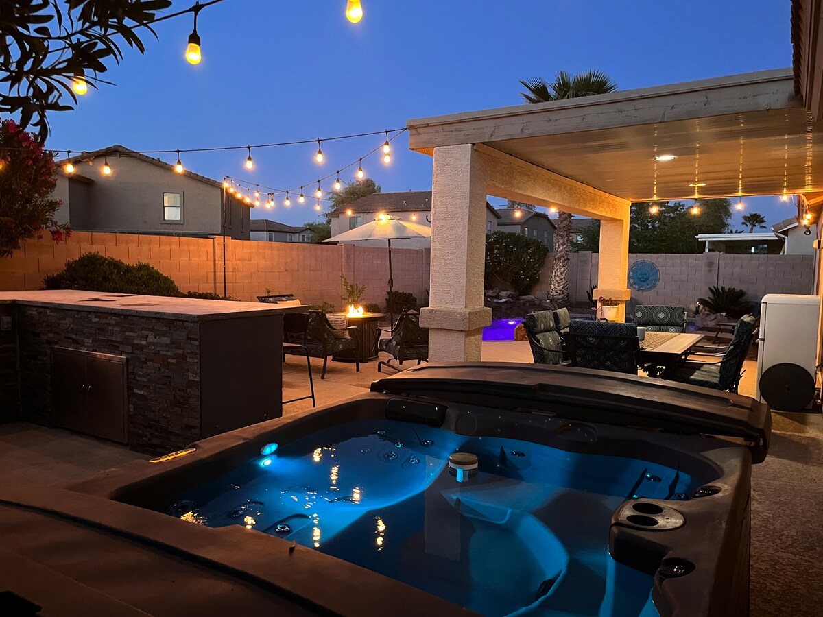 Desert Skygazer-Private Luxury with HTD Pool/H.TUB
