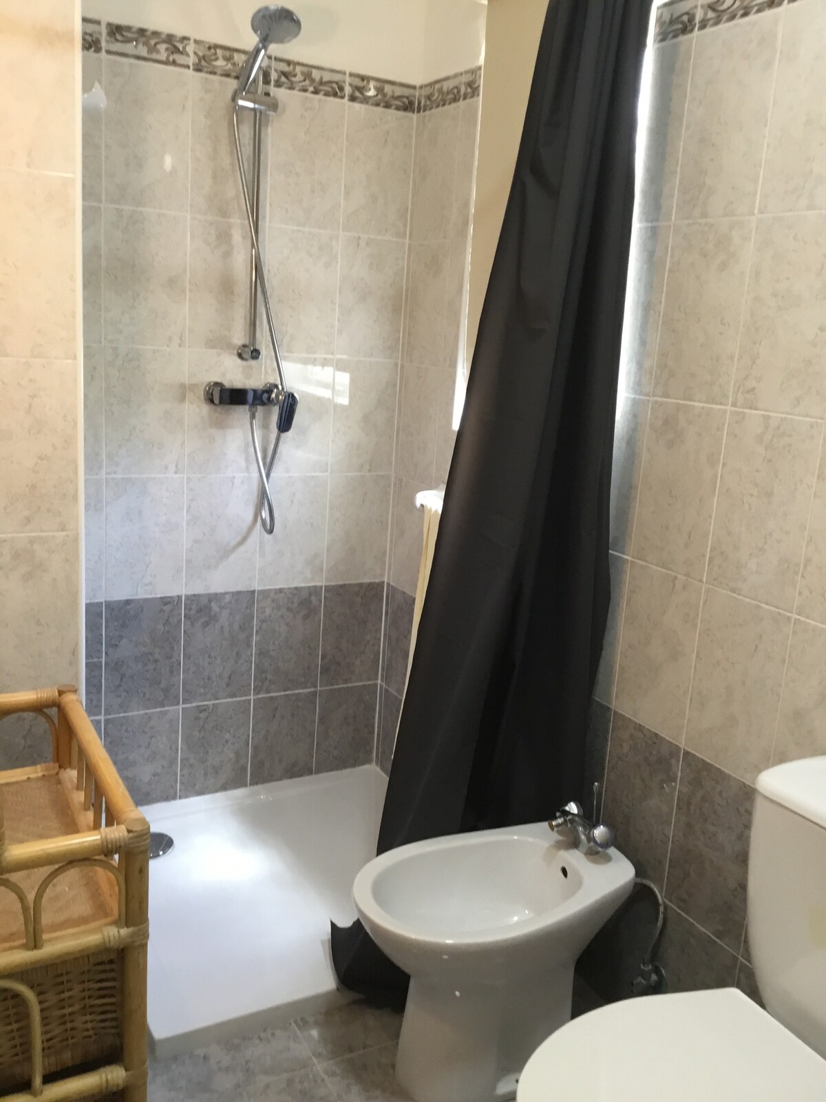 Double bedroom with en-suite in central  Sliema