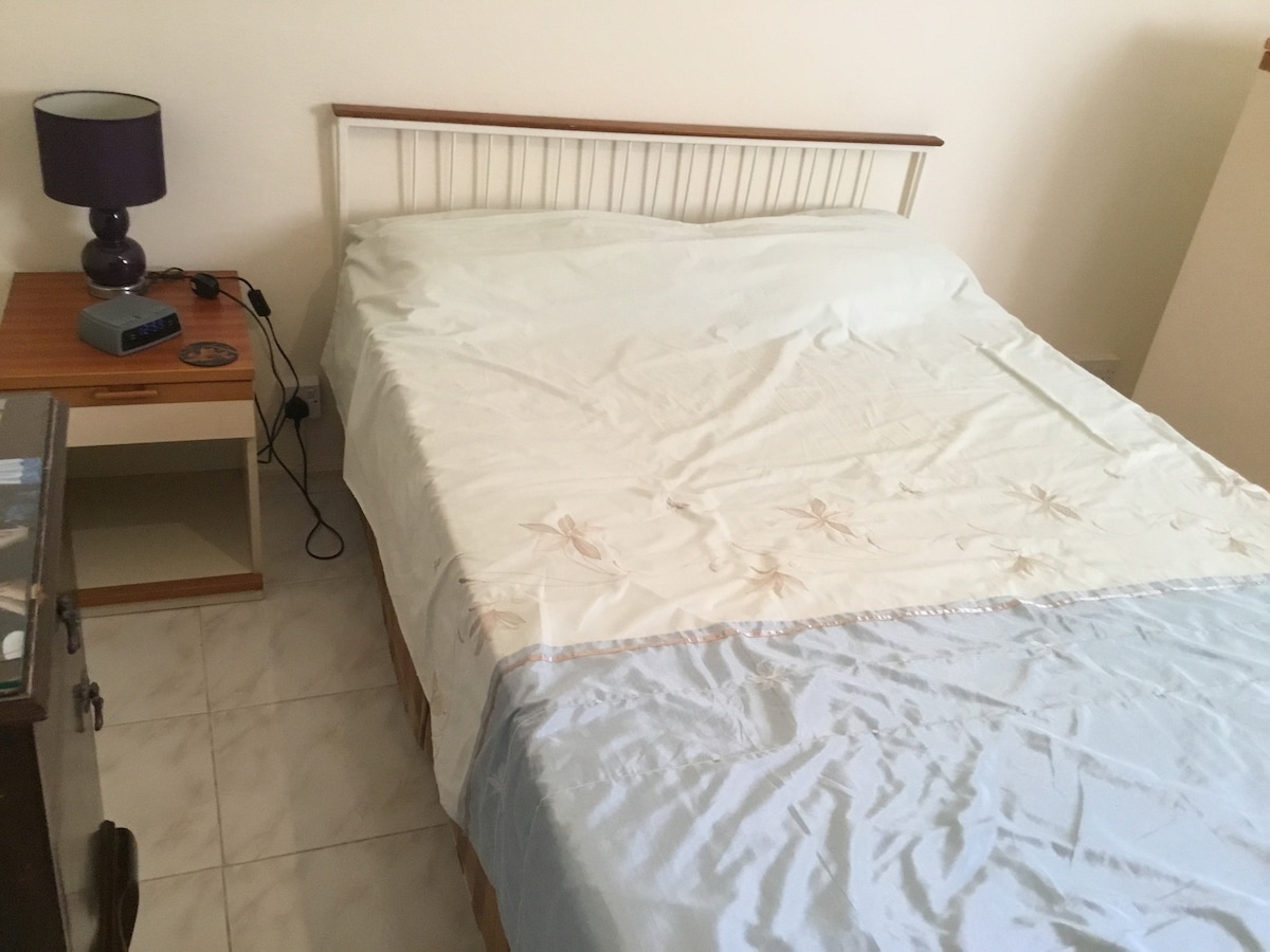 Double bedroom with en-suite in central  Sliema