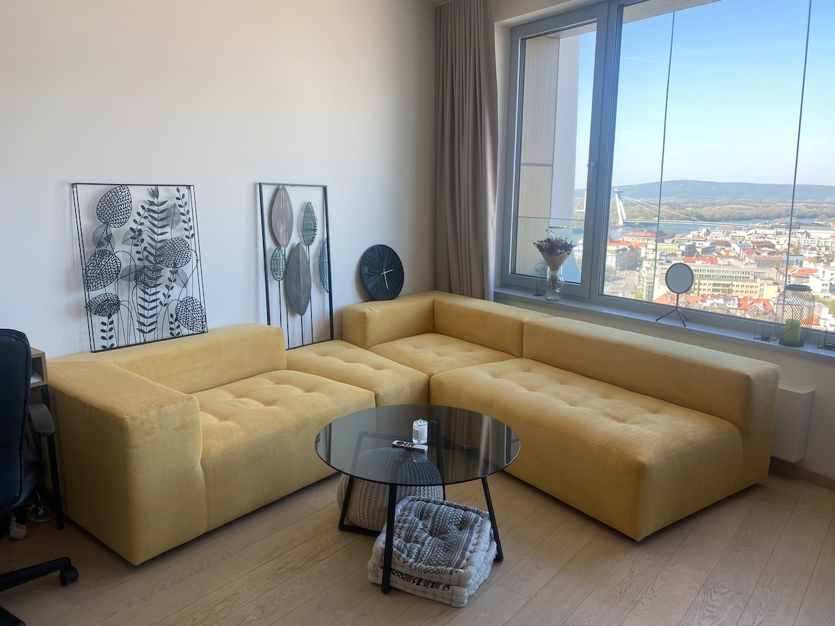 Zaha Hadid公寓，景色迷人，免费停车