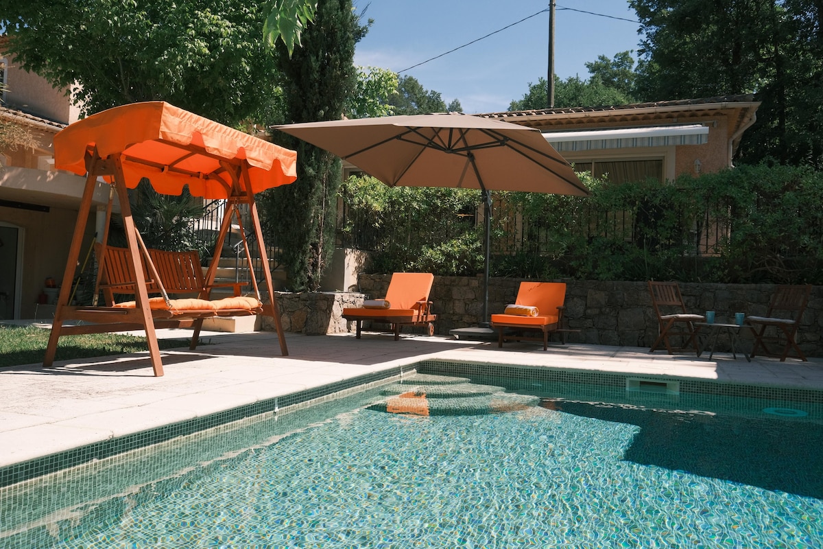 Chambre d'hôtes climatisée , piscine, cuisine été