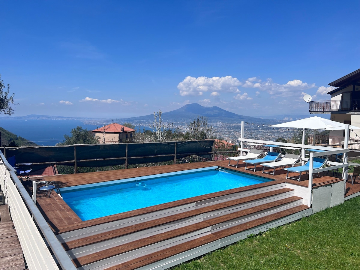Amalfi公寓，带游泳池和海景