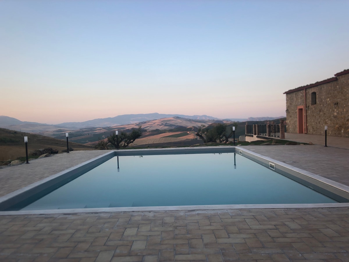 AGRITURISMO AGROBIOLOGICO CON PISCINA ARABA 4