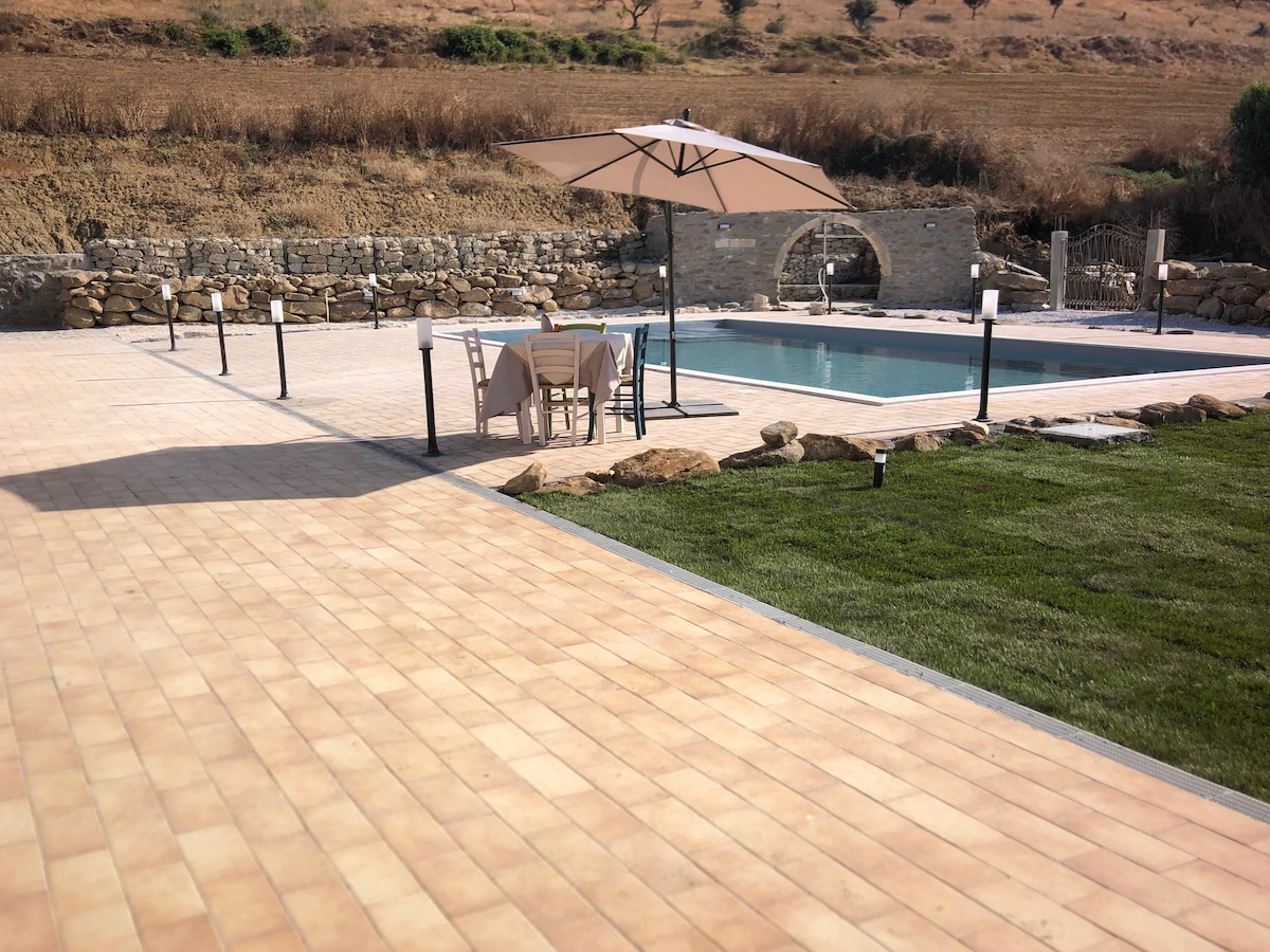 Agriturismo Agrobiologico con piscina SICANIA 1