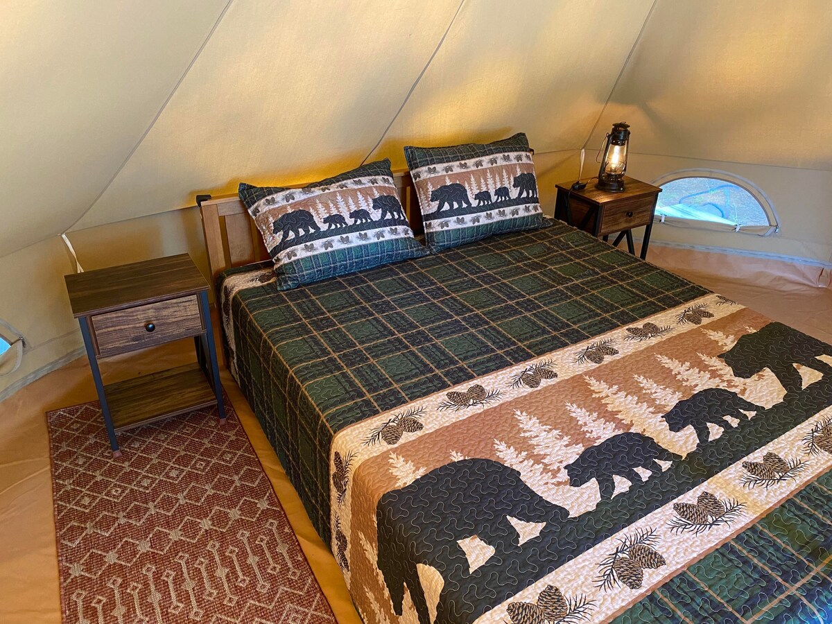 舒适的豪华露营帐篷，可容纳3位房客