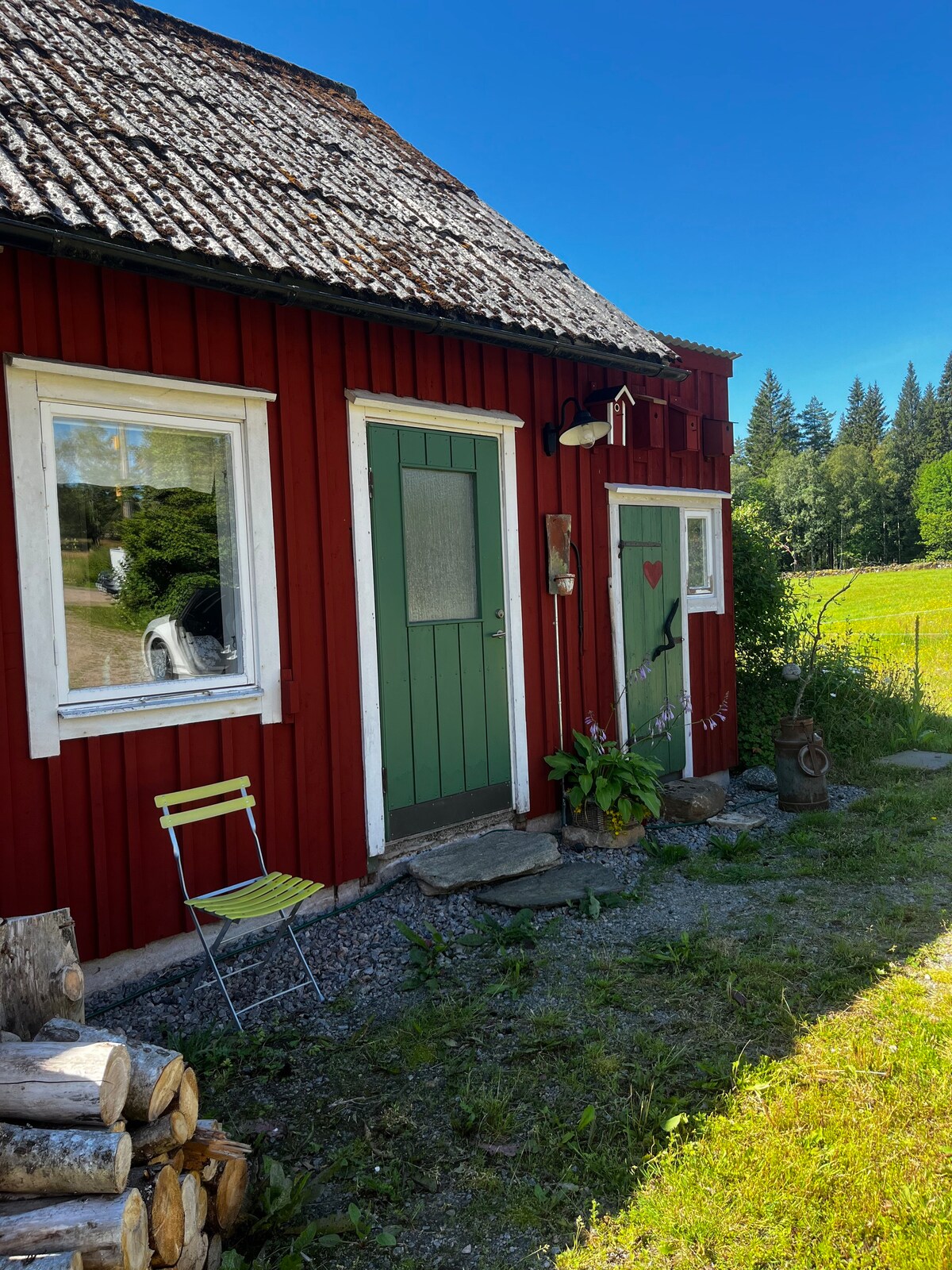 位于Småland乡村环境中的舒适独立房屋