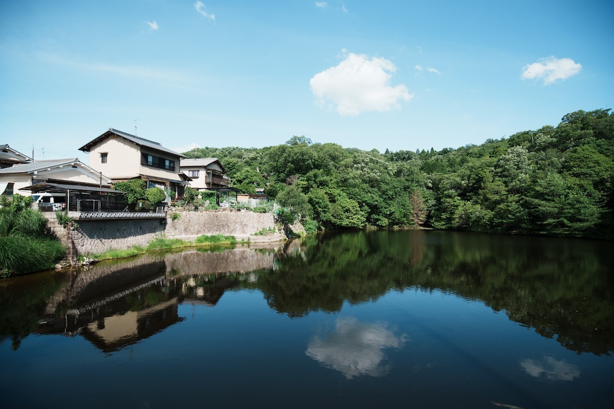 【鶴INN 川上】|奈良一棟貸し切り贅沢な和モダン一軒家|200㎡庭付き BBQ可能| 駐車場あり