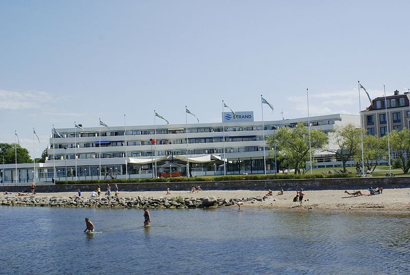 Lägenhet på Strand Hotell Borgholm med pool.