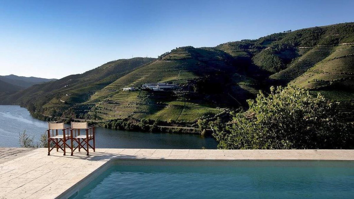 Luxury Home High Above the Douro River