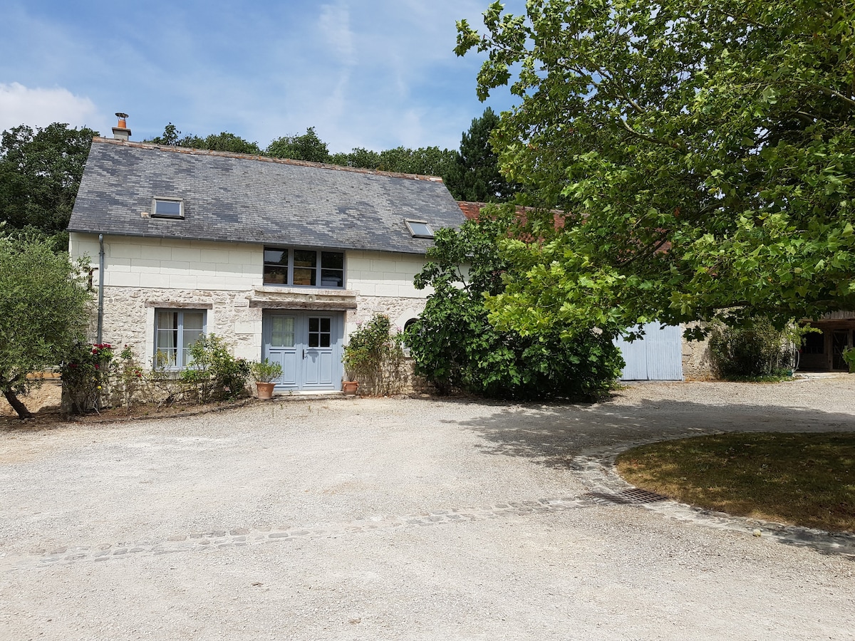 Ferme de caractère pleine nature près des châteaux